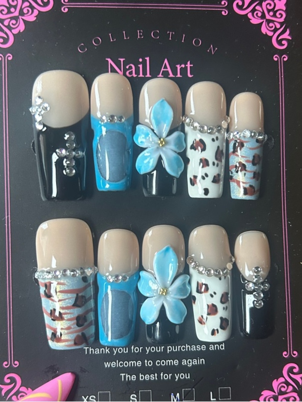 Nail Art Press-On Set with Blue Floral Accent